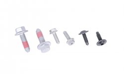 Bultsats kylarbalk Renault Clio 3 05-14 / Modus 04-12